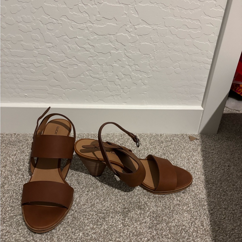 Lucky Brand Tan Leather Women's Sandals